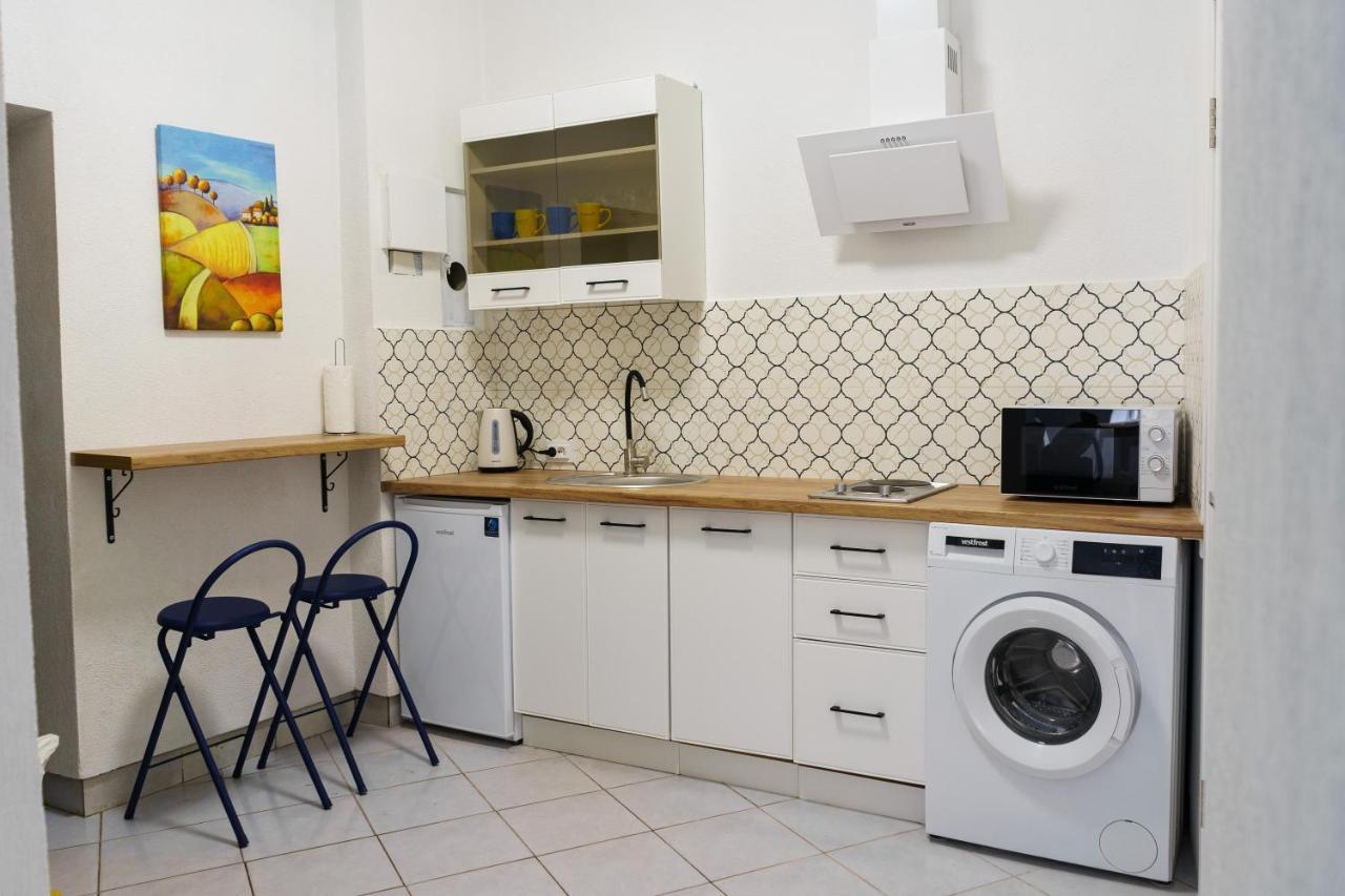 Charming Apartments In The Heart Of Lviv - Valova, Nasypna Str Dış mekan fotoğraf