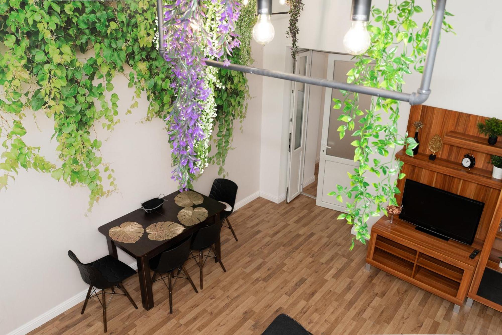 Charming Apartments In The Heart Of Lviv - Valova, Nasypna Str Dış mekan fotoğraf