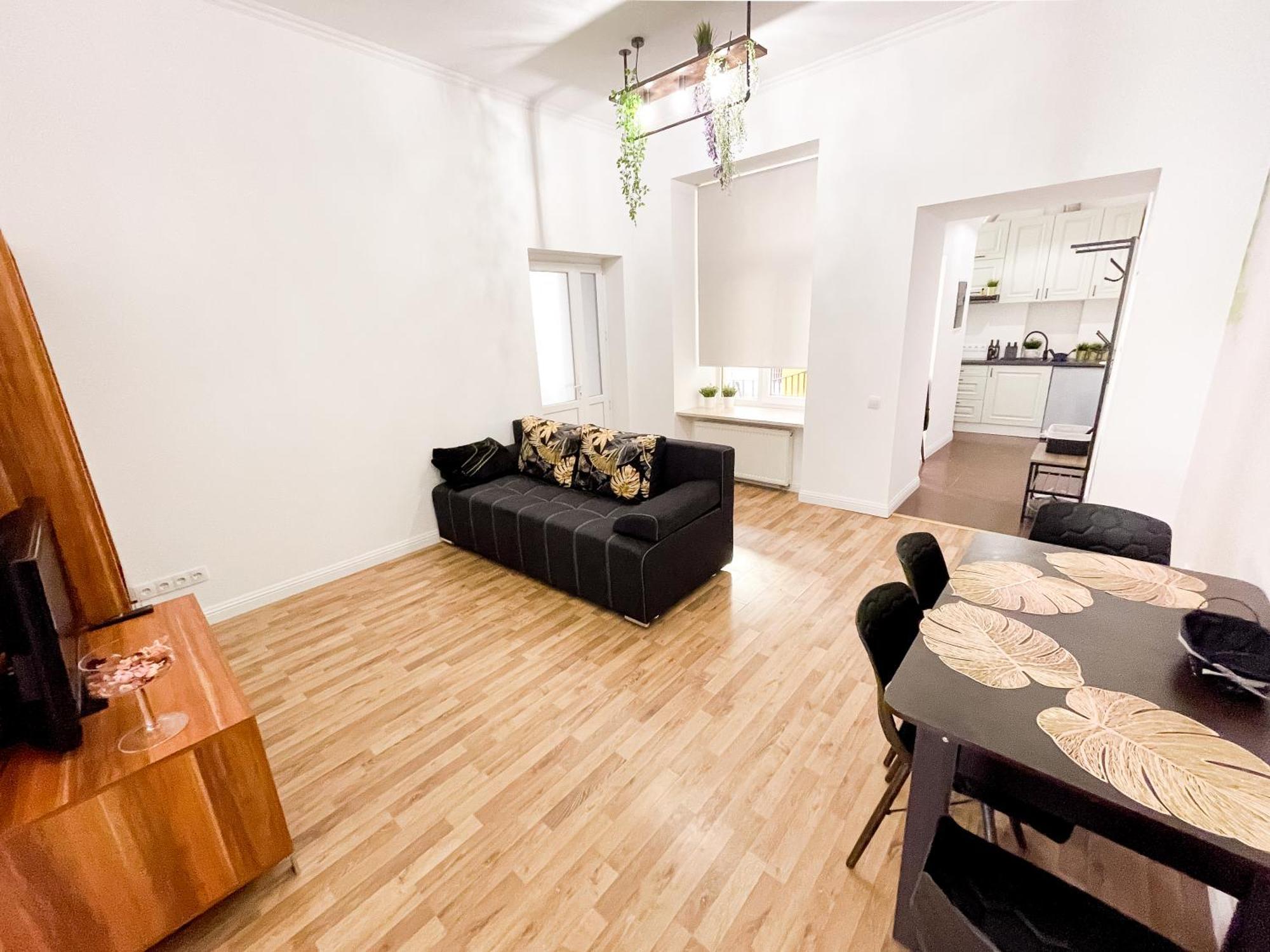 Charming Apartments In The Heart Of Lviv - Valova, Nasypna Str Dış mekan fotoğraf