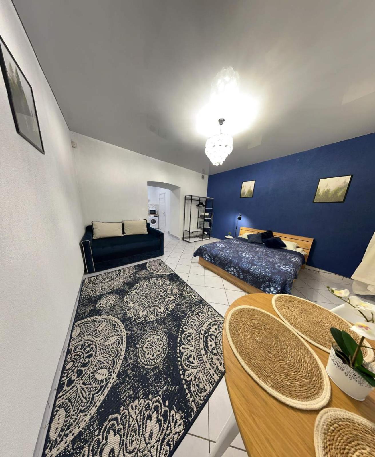 Charming Apartments In The Heart Of Lviv - Valova, Nasypna Str Oda fotoğraf